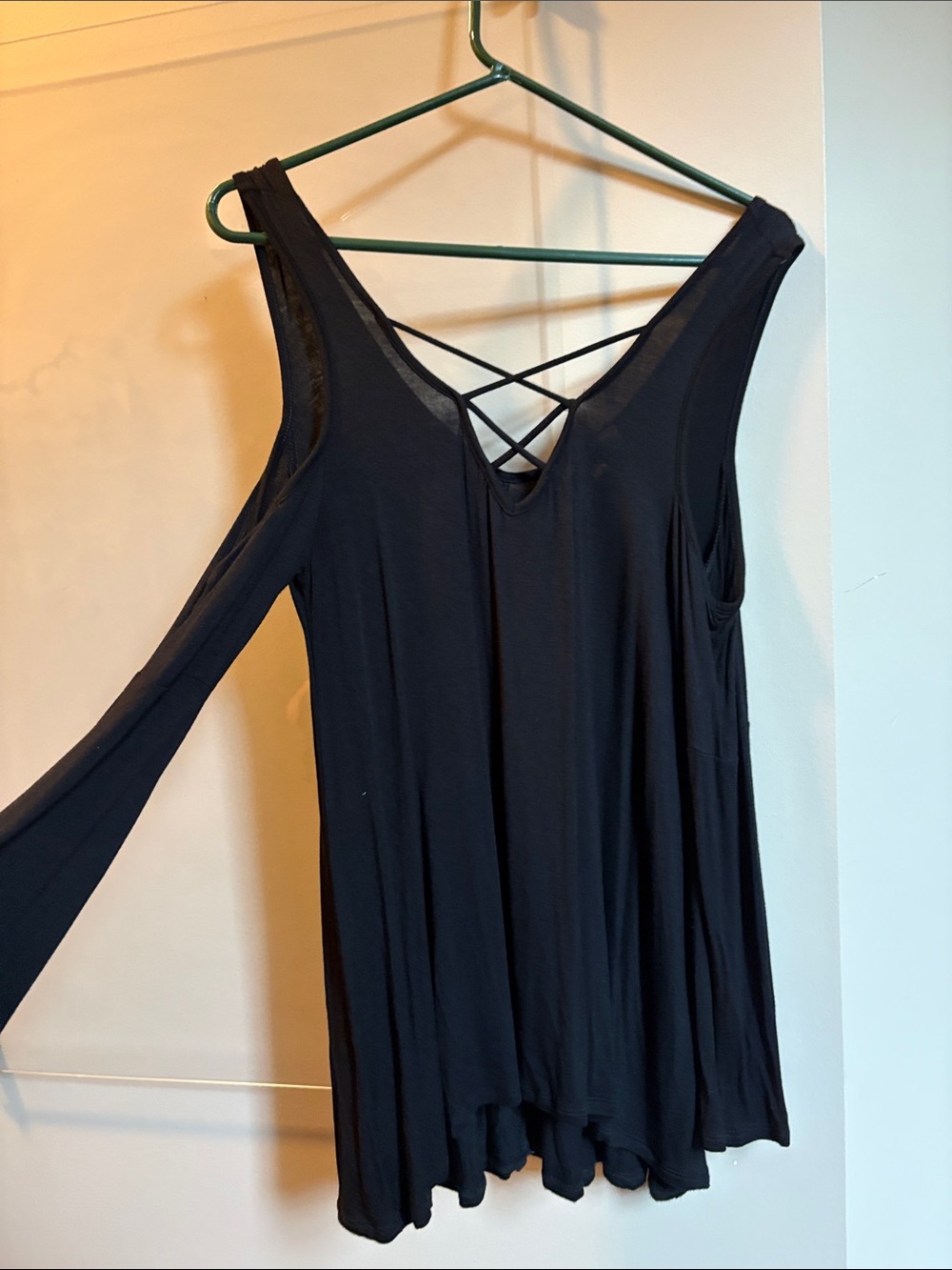 Black Cold-Shoulder Crisscross Tunic Top
